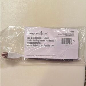 Pampered Chef White and Brown Cleaning Brush